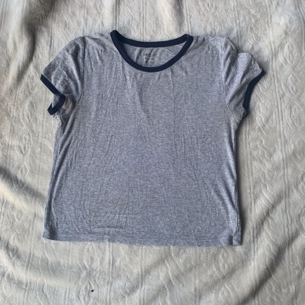 Cropped shirt